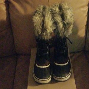 Sorel snow boots
